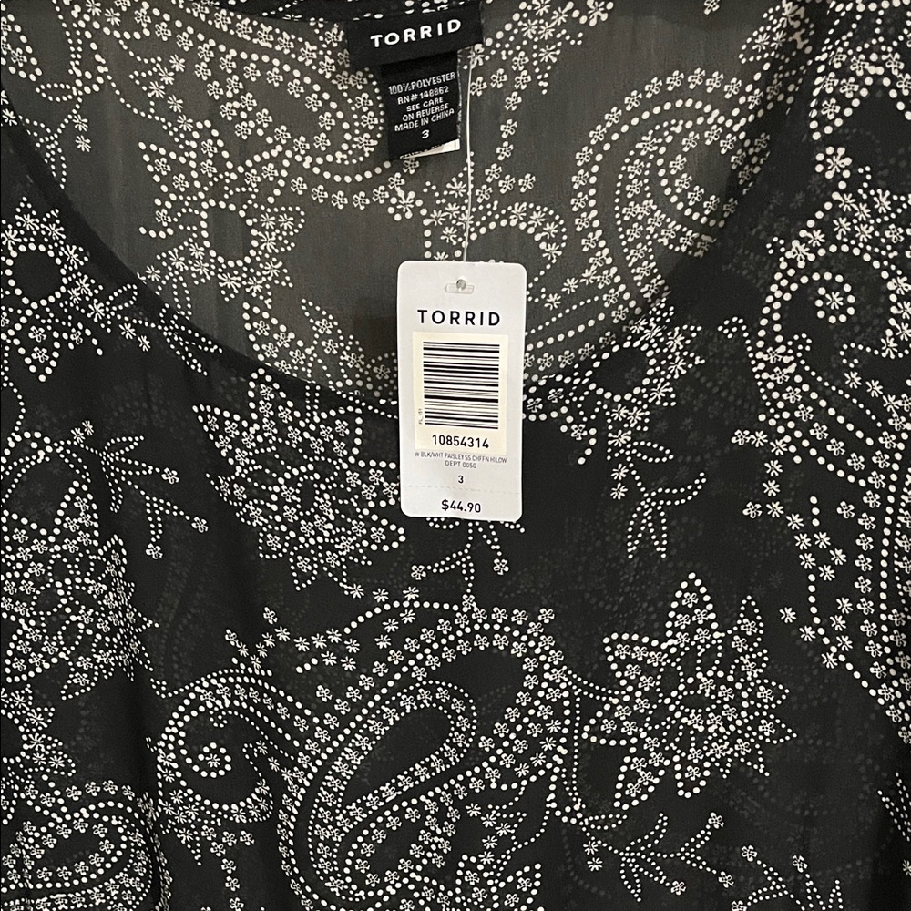 Torrid Black and White Floral Paisley Blouse